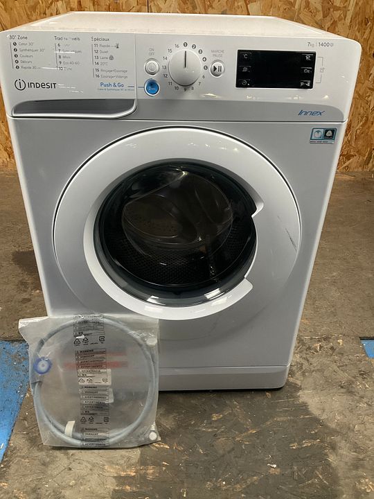 Lave-linge hublot INDESIT BWE71452XWFRN - Bon état sur youzd