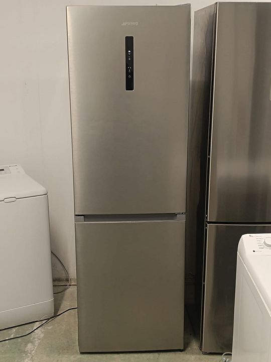 Réfrigérateur congélateur SMEG FC18XDNE - Bon état sur youzd